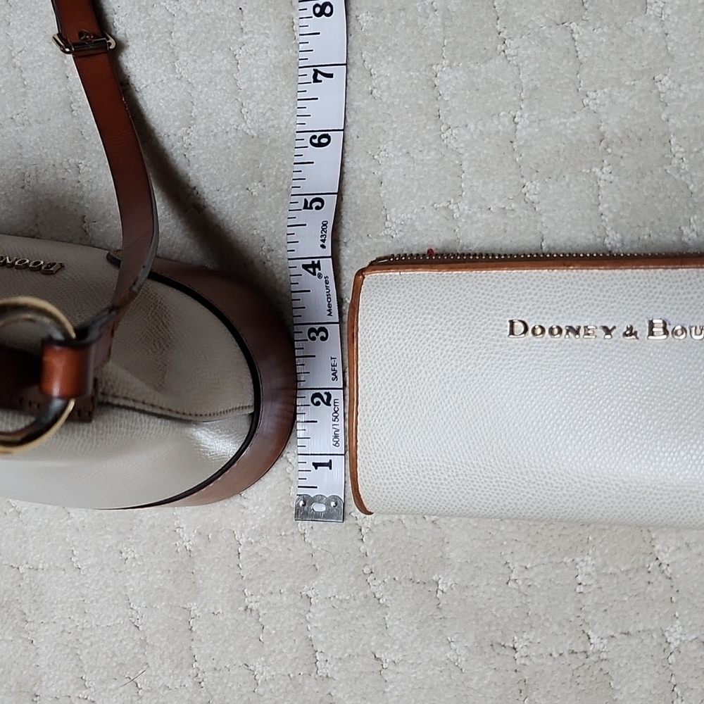 Dooney & Bourke  Purse/ Wallet Set - Picture 4 of 15